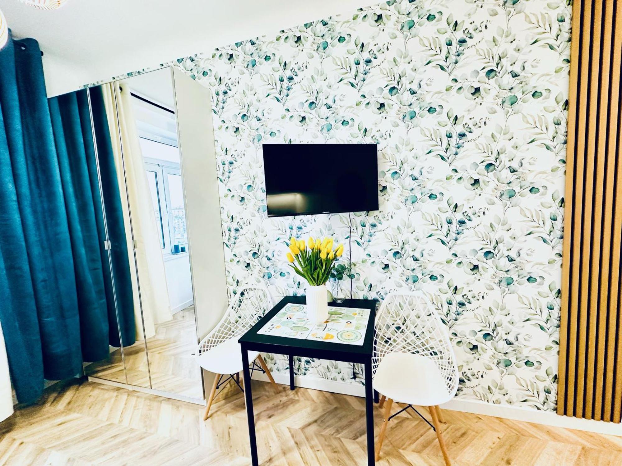 Olivia Apartments - Sloneczny Apartament W Centrum Warszawy, Plac Unii Lubelskiej, Lazienki Krolewskie, Pole Mokotowskie 바르샤바 외부 사진
